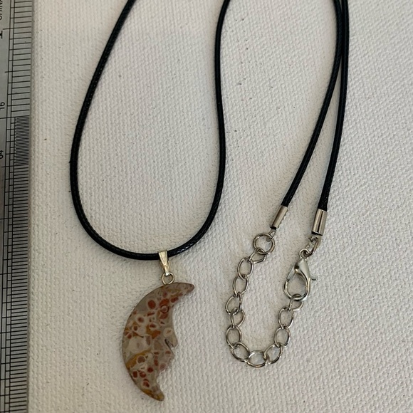 Fossil Stone Crescent Man in Moon Face Pendant Necklace Polished Half Moon 20" - Picture 6 of 7